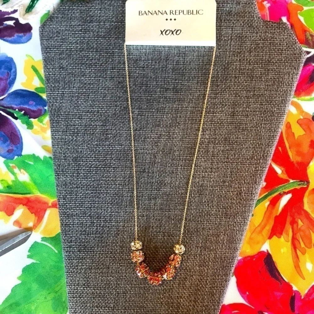 Brand New Banana Republic Pink Rhinestone Necklace